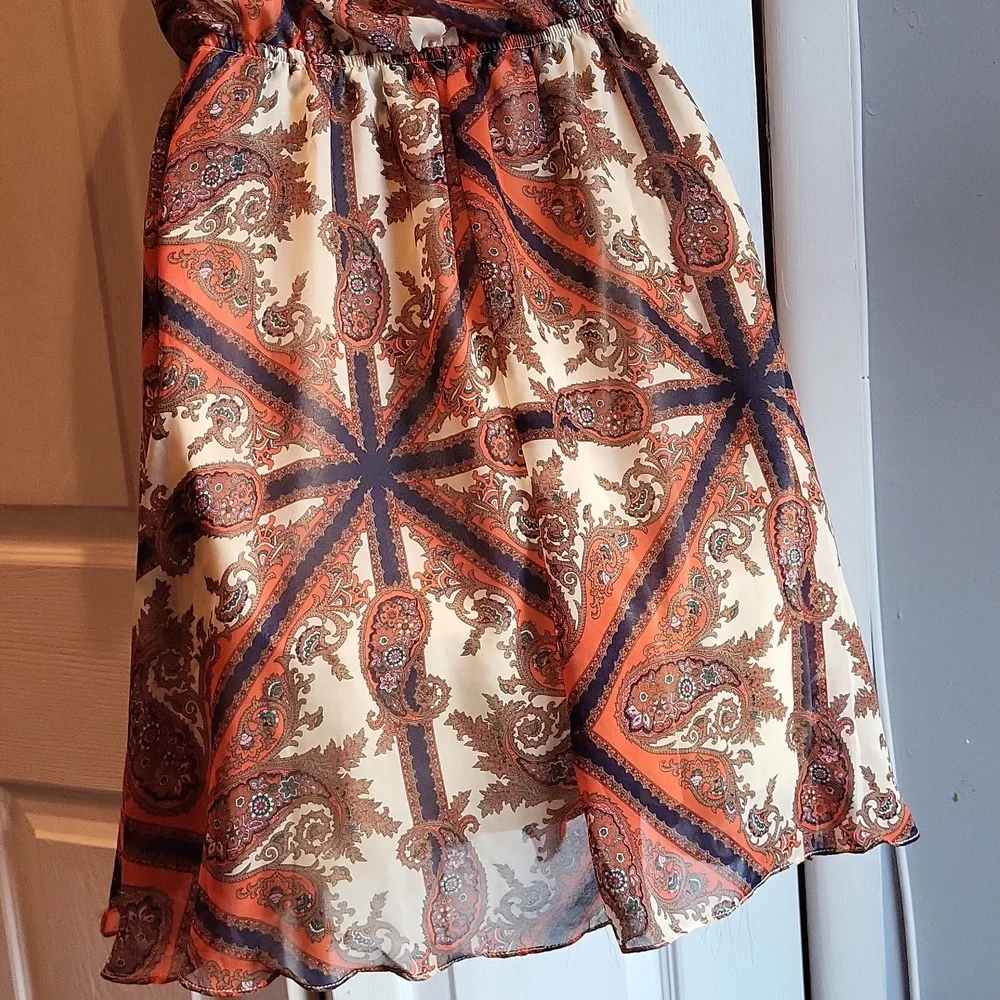 Paisley Print Cross Back sleeveless Dress - Picture 5 of 6